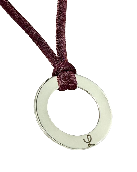 Collar con aro personalizado