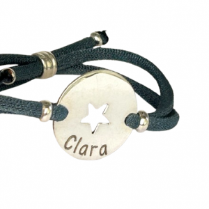Pulsera con estrella en el centro