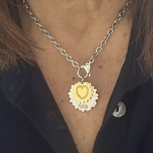 Collar con dos soles